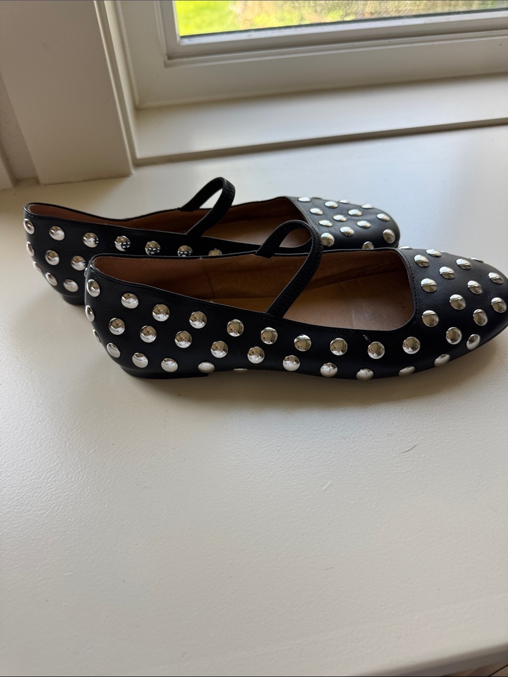 Madewell Black Leather Mary Jane Flats with Silver Studs - Picture 5 of 7